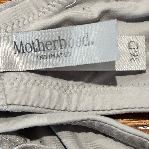 Motherhood | Intimates Wireless Silver Blue Lace Nursing Bra - Picture 3 of 3